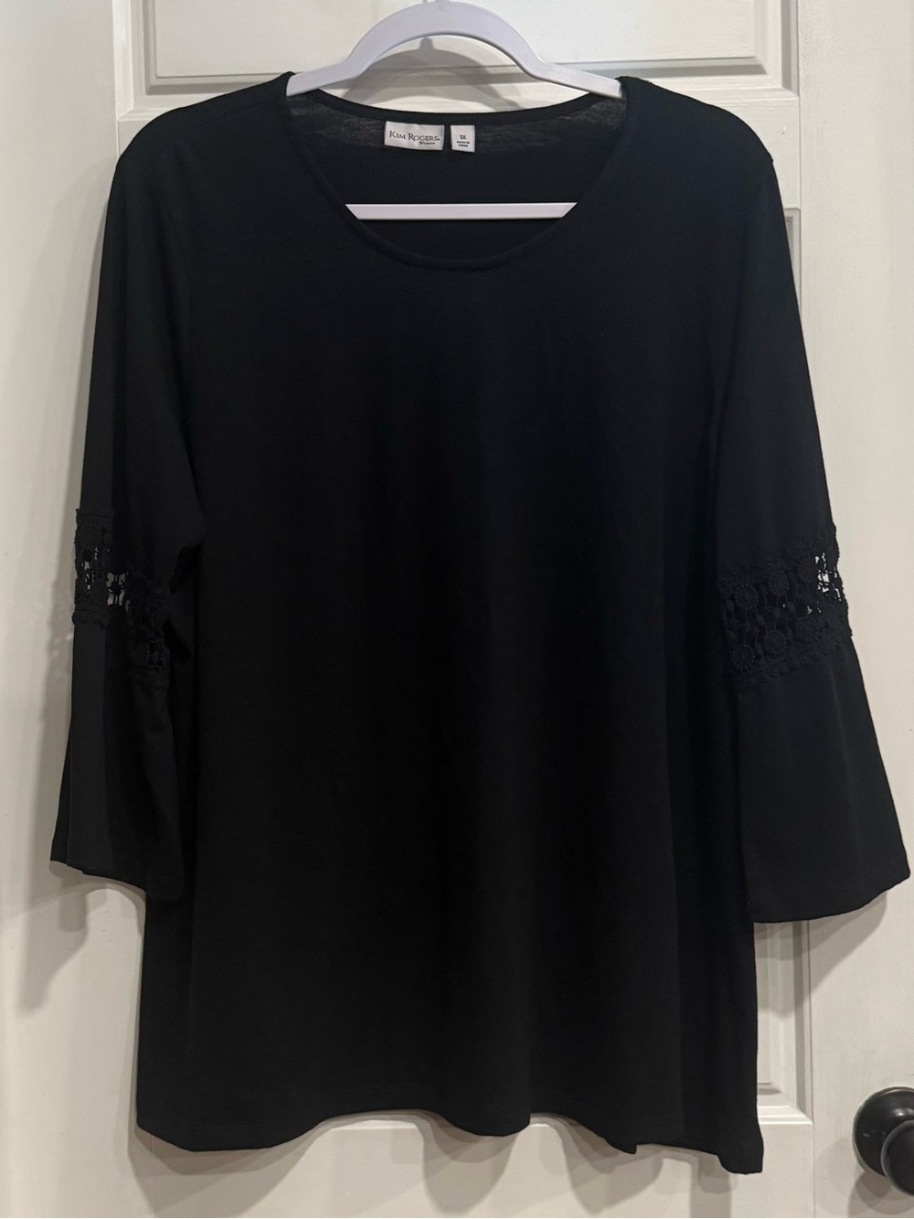 Kim Rogers Woman 1X Black Crochet Lace Bell Sleeve Tunic Top Plus Size
